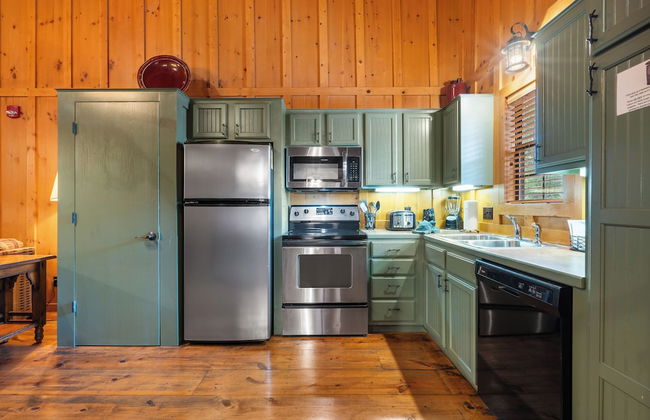 Cabins at Green Mountain - Photo 16