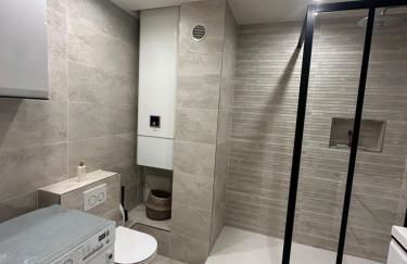 T2 Hyeres La Bergerie vue mer 50 M de la plage - Foto 5