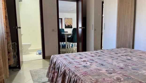 3 Bedroom Apartment With Pool - Foto 5, Zimmer