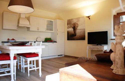 La Libellula- casale panoramico con piscina in Versilia - Photo 13