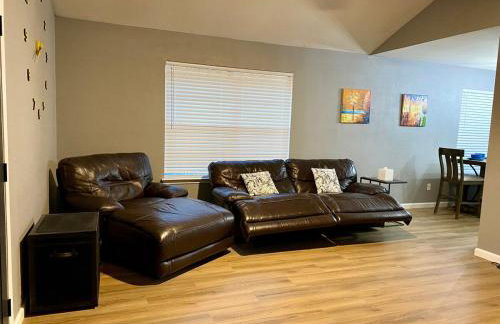 Cozy home near Lovefield Airport & UTSouthwestern - Foto 15