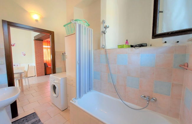 Villa in Italy With Private Garden Retreat - Foto 16