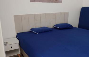 Casa Guarujá Esquina com Beira mar com Piscina grande na Enseada Pé na areia 50 metros - Foto 17