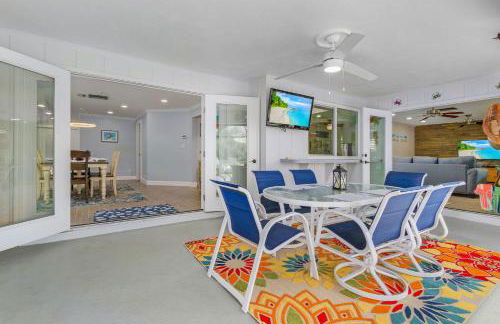 Villa Tiki w/ heated Pool very quiet & green Oasis - Photo 7