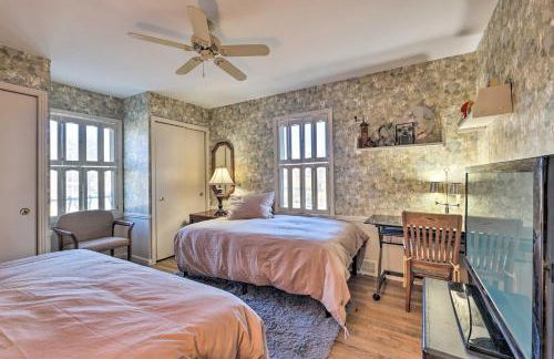 Cozy Kansas City Home with Yard - 9 Mi to Dtwn! - Foto 22