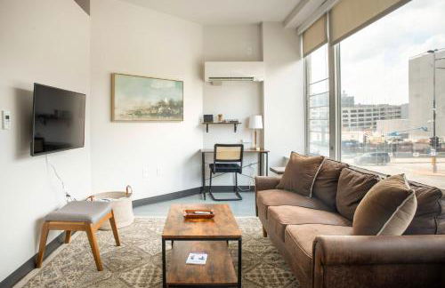 Deer District Studio Apt - One Block from Fiserv and Baird - Foto 4