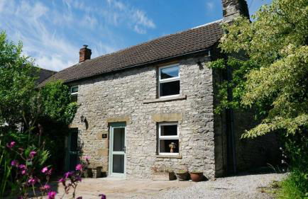 Rose Cottage - Photo 1