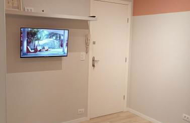 Apto Centro frente ao muffato Av Celso Garcia Cid 479 - Foto 14