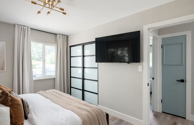 Peaceful 4br With Fire Pit and Huge Yard - Foto 48