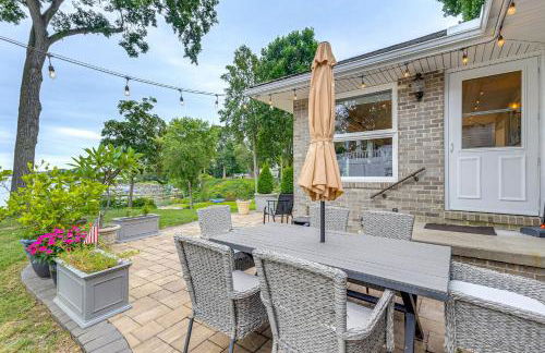 Patio and Water Views Serene Bohemia River Escape! - Foto 2