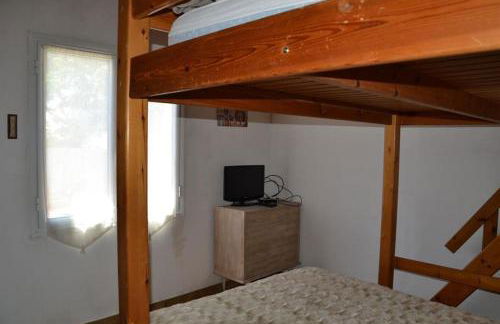 NOIRMOUTIER : LOCATION DE VACANCES POUR 8 PERSONNES À BARBÂTRE - Photo 3