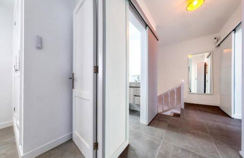 Casa Lolo y Pepe - 100M to the Beach By Lanzarote Vacation Homes - Foto 18