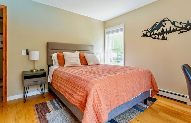 Family Fun Oasis Hot Tub Steam Room Pool Stream Firepit Games - Foto 21