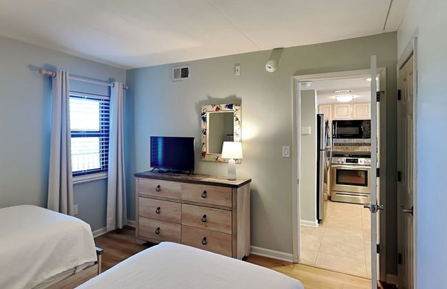 Ocean Breeze West by Southern Vacation Rentals - Foto 49