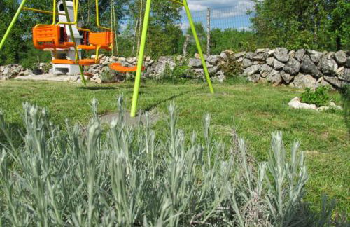 Stone House with Garden - Foto 14