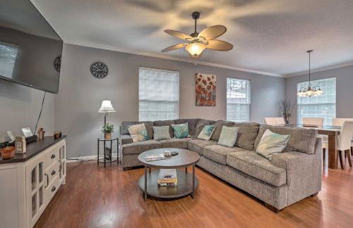 Cozy Family Retreat - 10 Mi to Lake and Trails! - Foto 8