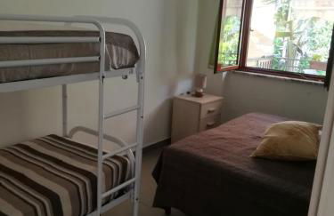 Appartamento con 2 stanze e giardino - Foto 6