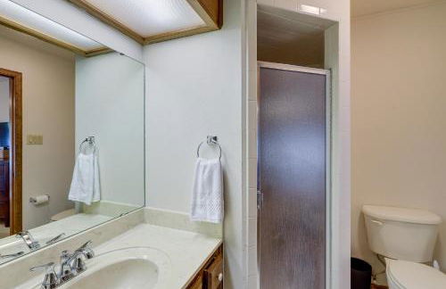 Deck and Cliffside Belton Lake Views Temple Retreat - Foto 16