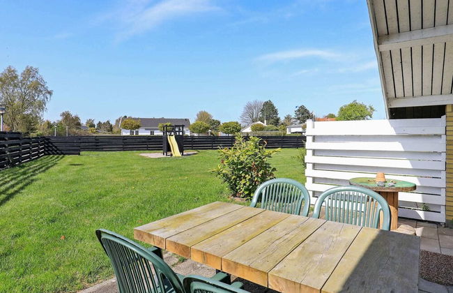 4 Person Holiday Home in Askeby - Foto 28