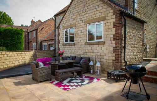 Oak House - sleeps 10 with Bar & Games room - Foto 38