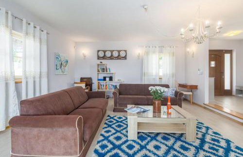 Mediterrane Steinvilla mit beheiztem Privatpool, aromatischen Mittelmeerpflanzen - Foto 8