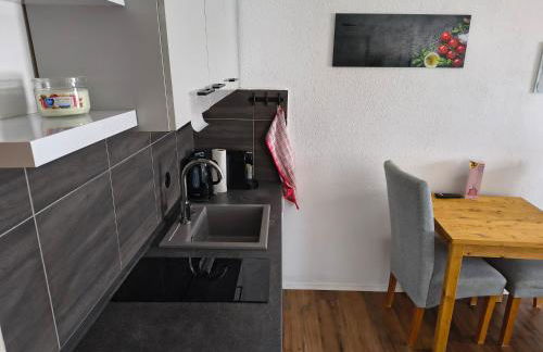 Apartment Pool Sauna Netflix FreeParking WIFI YoutubePremium - Foto 3