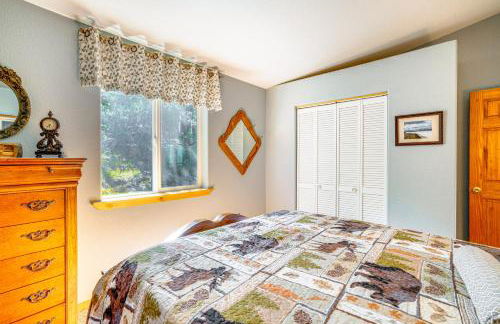 Deck and Views Pet-Friendly Cabin in Jefferson! - Foto 10