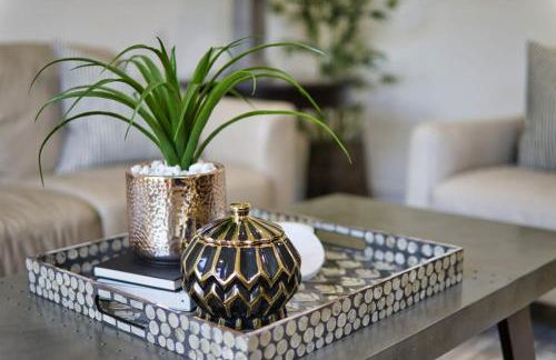 Luxury Townhouse Minutes from Beach and Downtown - Foto 12