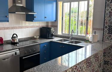 Playa de Miramar - 3 Min Walk to the Beach, Family-Friendly, Near Gandia - Foto 9