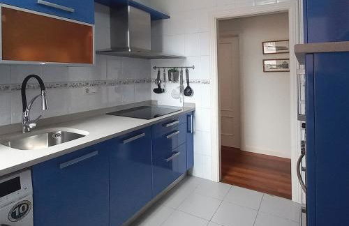 Apartamento, zona residencia con piscina, cerca de las playas en Santander - Foto 39