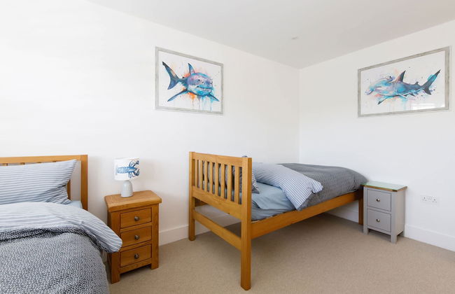 Delightful Seaside Hideaway 5 Mins to Beach - Photo 58