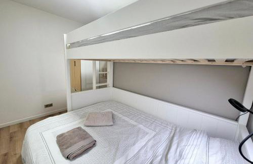 Cozy apartment in the heart of La Féclaz sleeps 5 48m - Foto 9