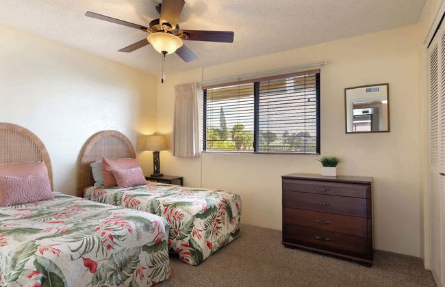 White Sands Village 214 Modern Condo for 4 w/ Enviable Ocean Views! - Photo 2