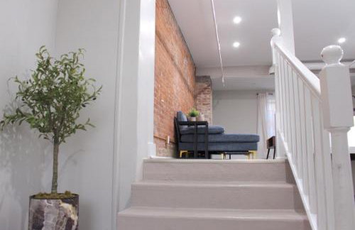 2 bdrm Modern & Hip Apt with Private Patio - Foto 5