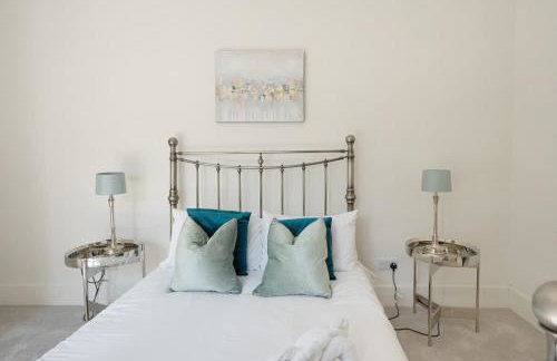 Large Luxury City Centre Flat with Balcony - Foto 31