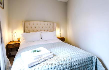 Designer apartments for City Breaks in Chester - Photo 26