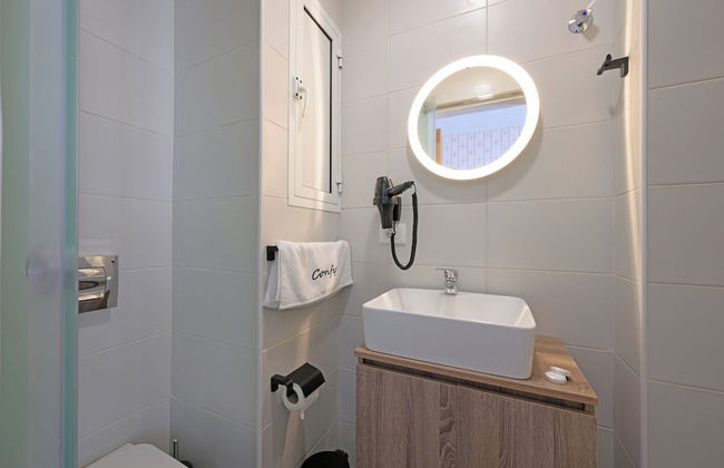 COMFY APART HOTEL - Foto 13