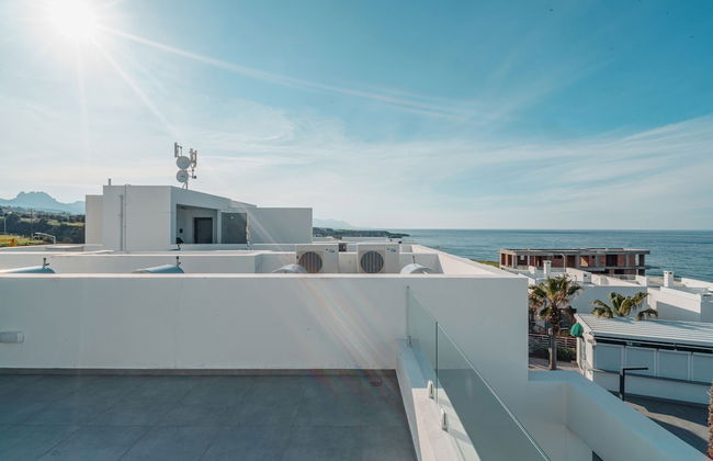 Spectacular Modern Apartment With Front-line Sea Views and Roof Terrace - Foto 18