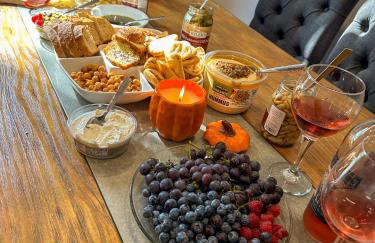 Downtown Escape Great for large families & groups - Foto 5