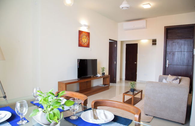 Marine Suites - Photo 52