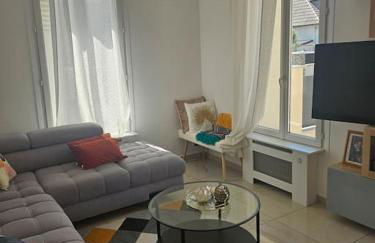 Maison entière avec terrasse - Foto 1