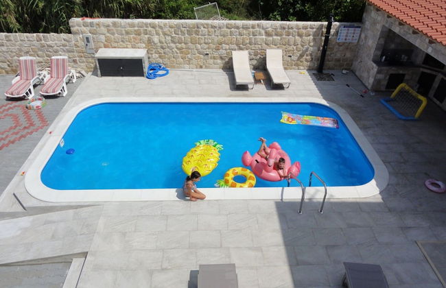 Villa Riva - Five Bedroom Villa With Pool and Sea View - Foto 20