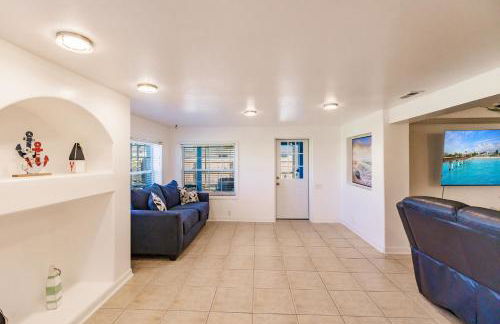 NEW! Dock Canal Family Home w/Pool & Gulf Access! - Foto 14