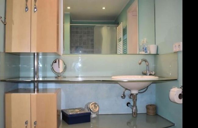 Sanpan Be my Guest Castelldefels - Photo 21