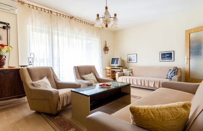 Spacious Holiday Home near Sea - Foto 13