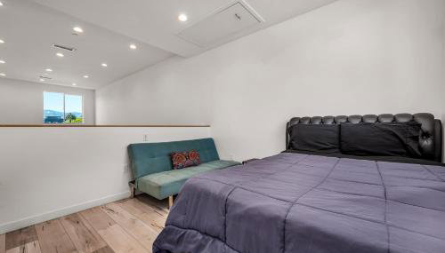 Koreatown 1 Bedroom Loft with 2 Beds Free Parking Wifi - Foto 2