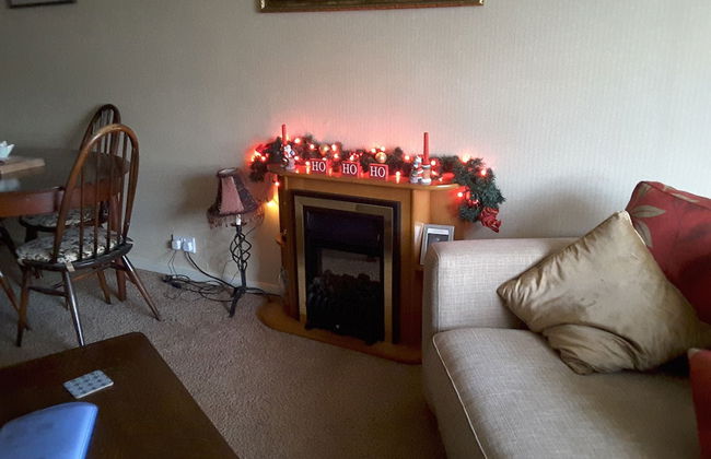 2 Bed Apartment 2 Mins Walk Away From the Beach! - Foto 17