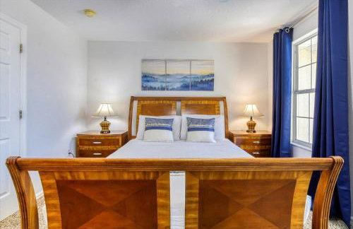 Large Home-Private Pool, Spa, and Pet Friendly Sleeps 12 - Foto 33