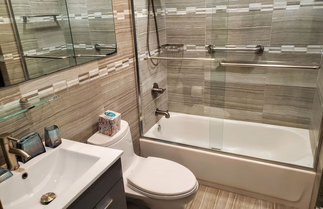 Alexander 718 3 Bedroom Apts by RedAwning - Foto 18