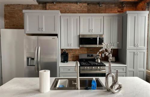 BUBBLES FANTASY SUITE Explore OTR and Rhinegeist - Foto 13